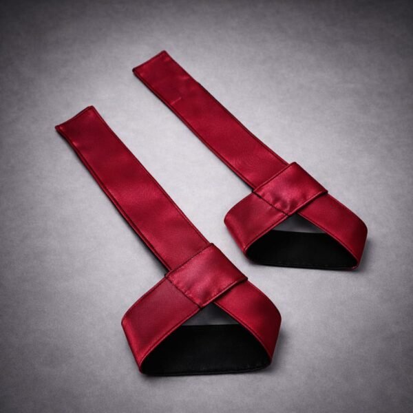 Muñequeras Satinadas Rojo y Negro- Par- Esposas de Tela Bondage